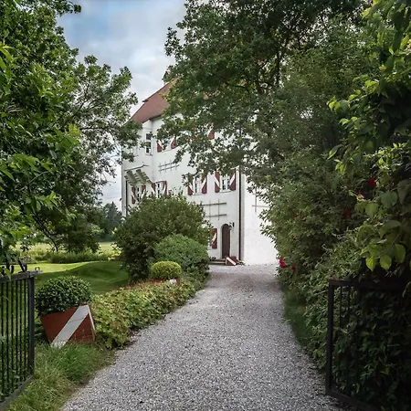 Schloss Eichbichl Fraueneuharting
